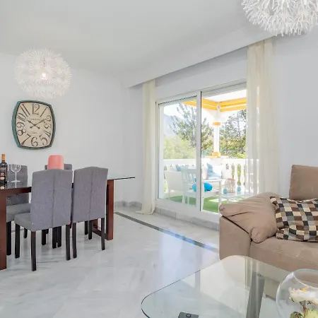 Cubo's Dama De Noche Pool & Tennis Apartamento Marbella